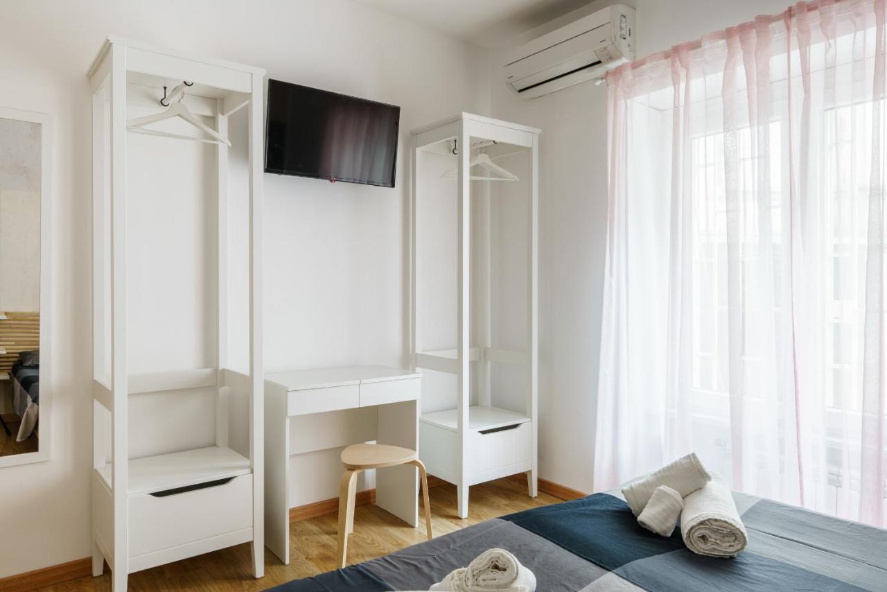 B&Btrastevere66 Rome Bagian luar foto